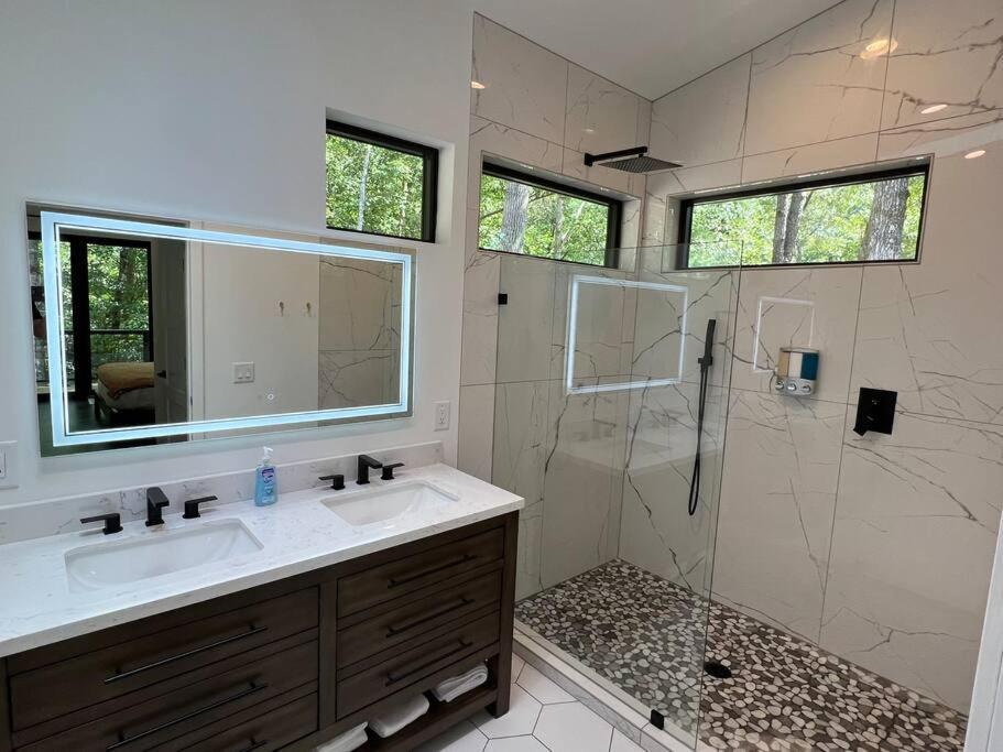 Modern Mountain Getaway With Hot Tub, Fire Pit Villa Sautee Nacoochee Kültér fotó
